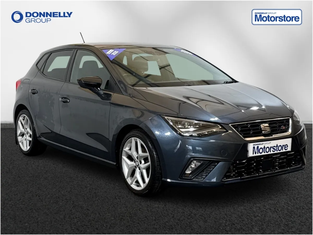 SEAT Ibiza Hatchback FR - Image 1