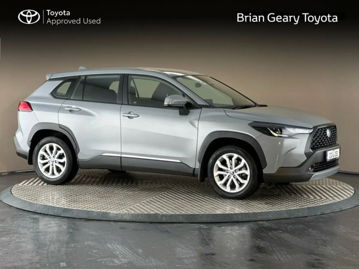 Toyota Corolla Cross LUNA Hybrid - Image 1