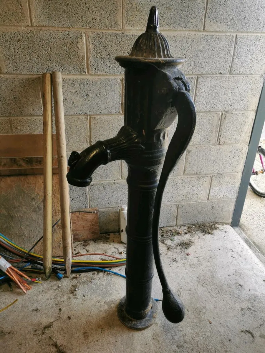 Antique Water Pump - Image 2