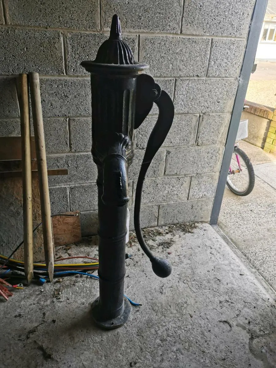 Antique Water Pump - Image 3