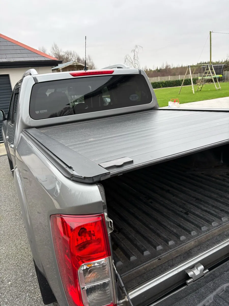 Nissan Navara roller cover - Image 1