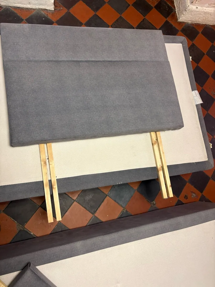 2x single divan beds - Image 2