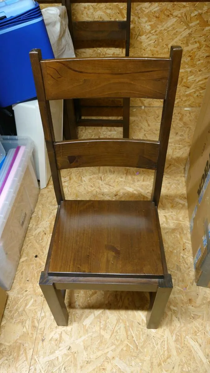 Chair's - Image 1