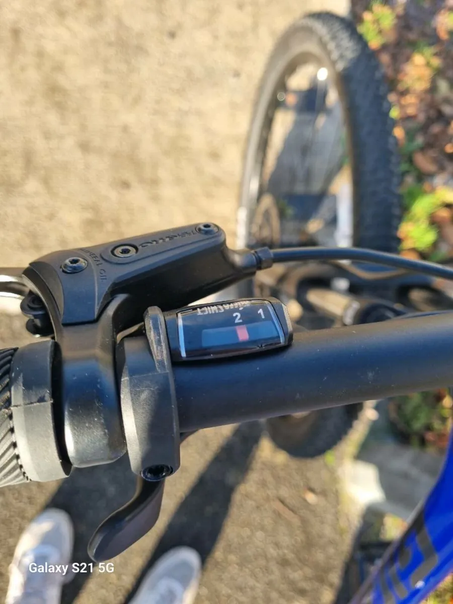 Mountain Bike - Image 3