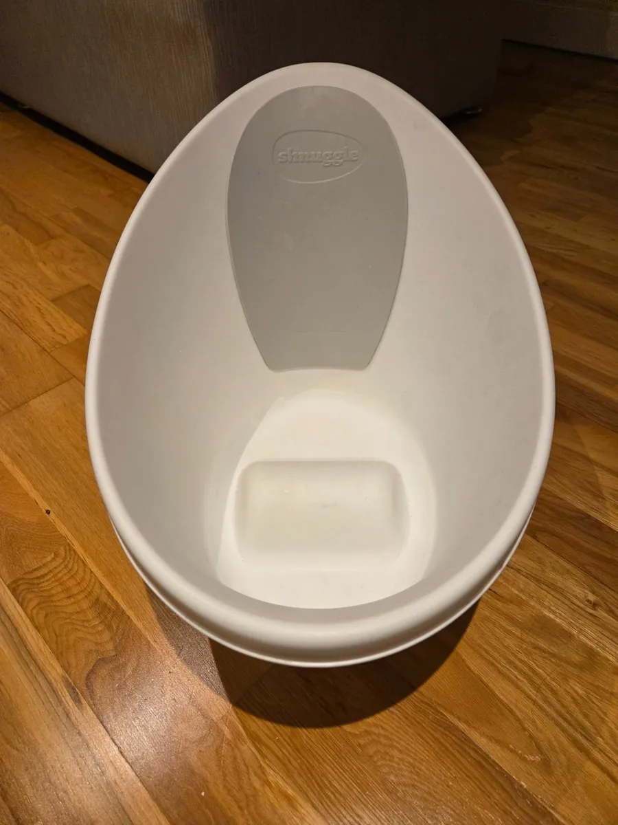 Shnuggle Baby Bath Tub - Image 1