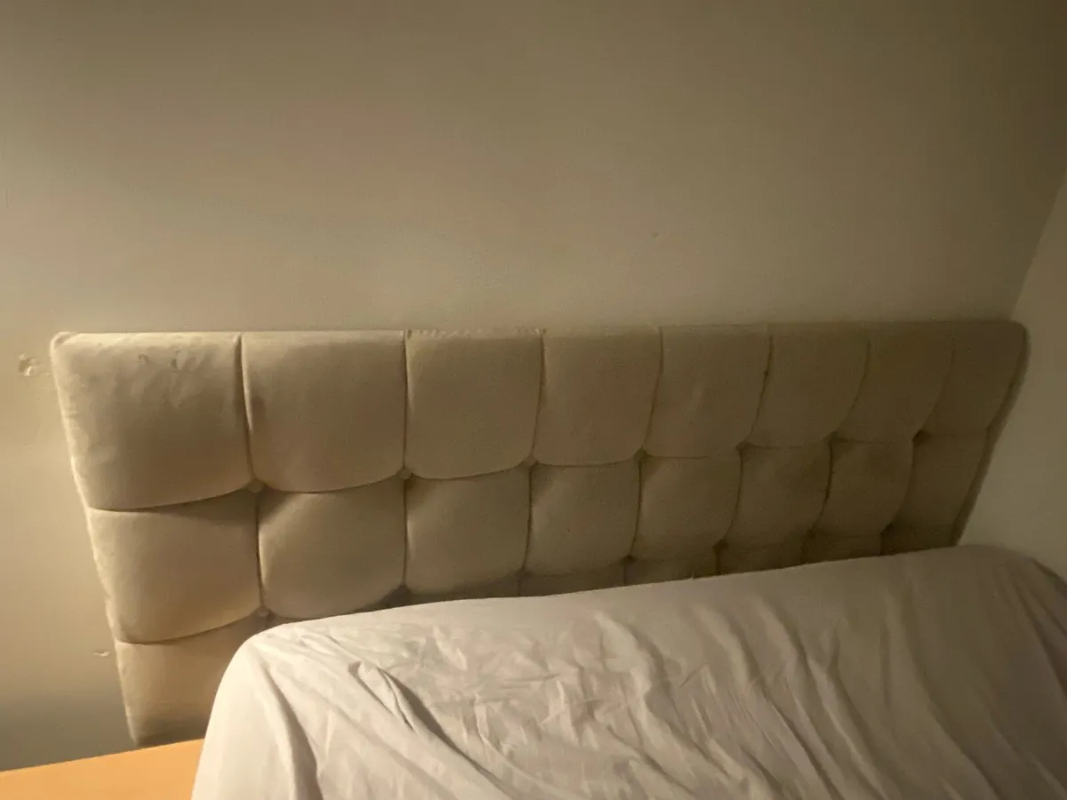 Bedside Frame - Image 1