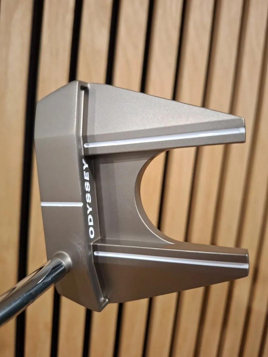 Odyssey Ai One No 7 Putter - Image 1