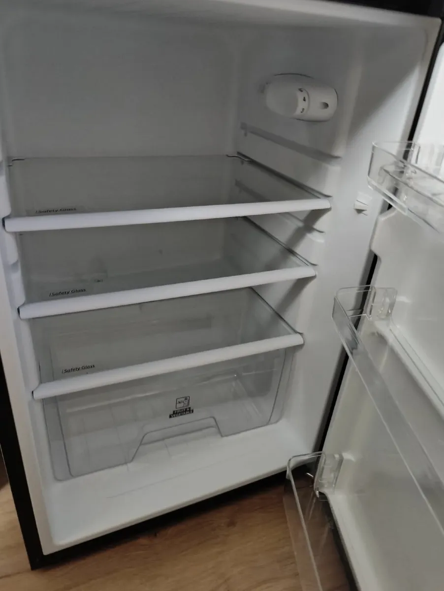 LOGIK LUL55B23 Undercounter Fridge - Black - Image 3