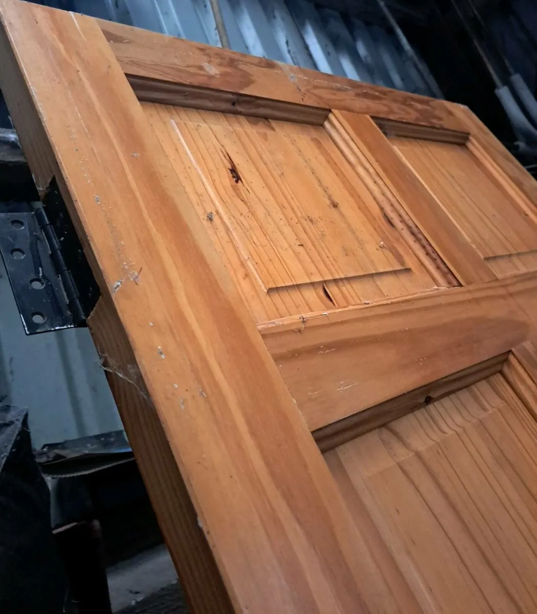 Wooden door - Image 3