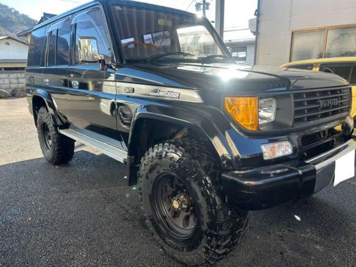 ⭐️⭐️ Toyota Land Cruiser Prado 70 Series Low Miles - Image 1