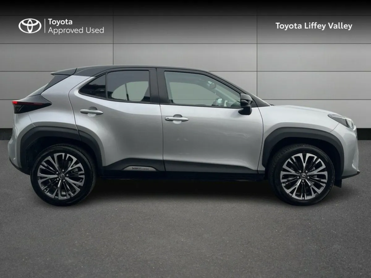 Toyota Yaris Cross YARIS CROSS SOL - Image 3