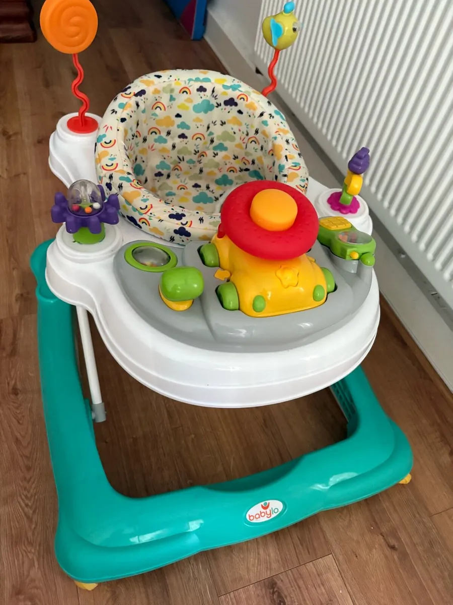 Baby walker - Image 1