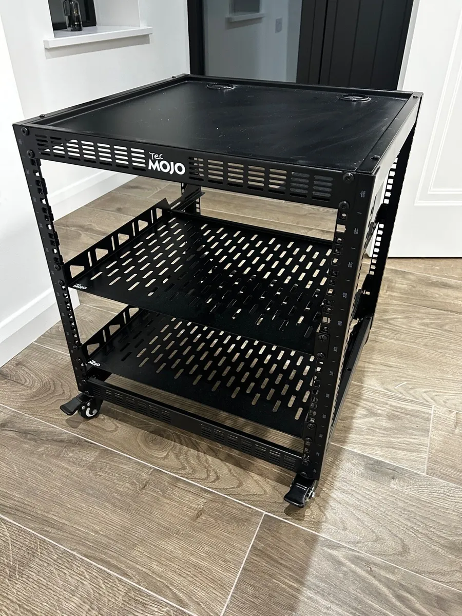 TecMojo Network Server Rack 12u - Image 1
