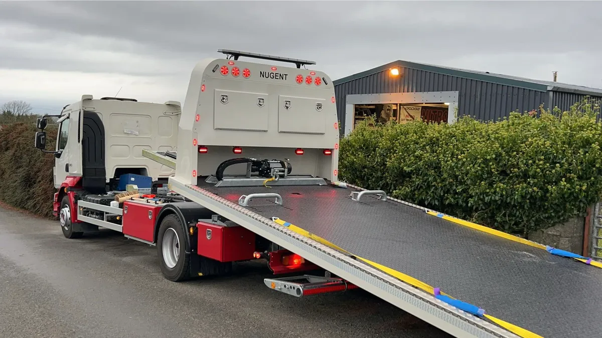 2017 (172) Volvo FL 240 BHP 16T Tilt & Slide - Image 3