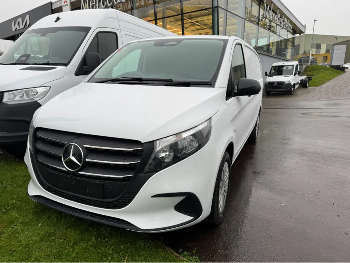 Mercedes-Benz Vito 119L Pro Automatic - Image 1