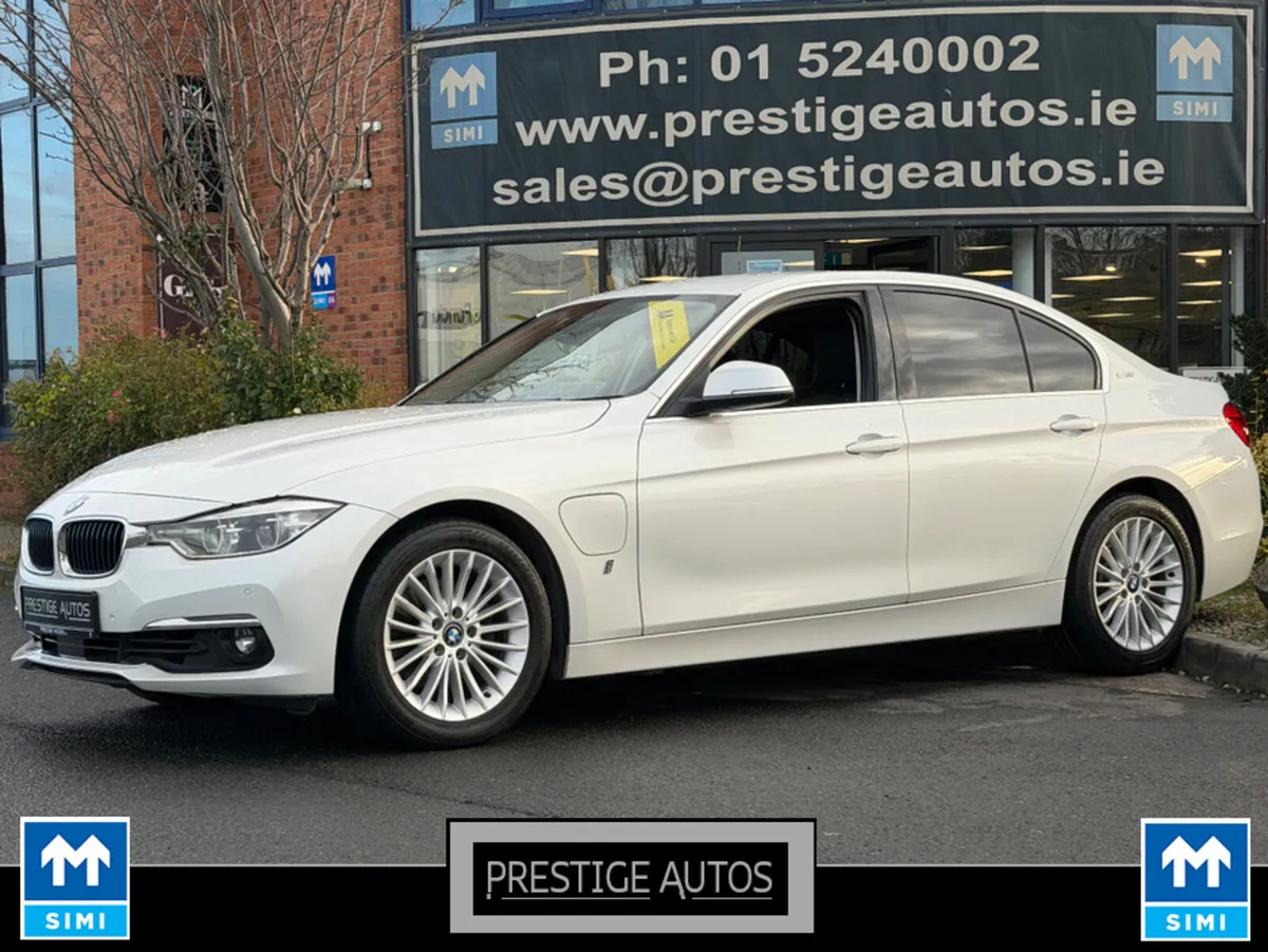 BMW 3-Series 330 E LUXURY MODEL ONLY 52000 KLM *CA - Image 3