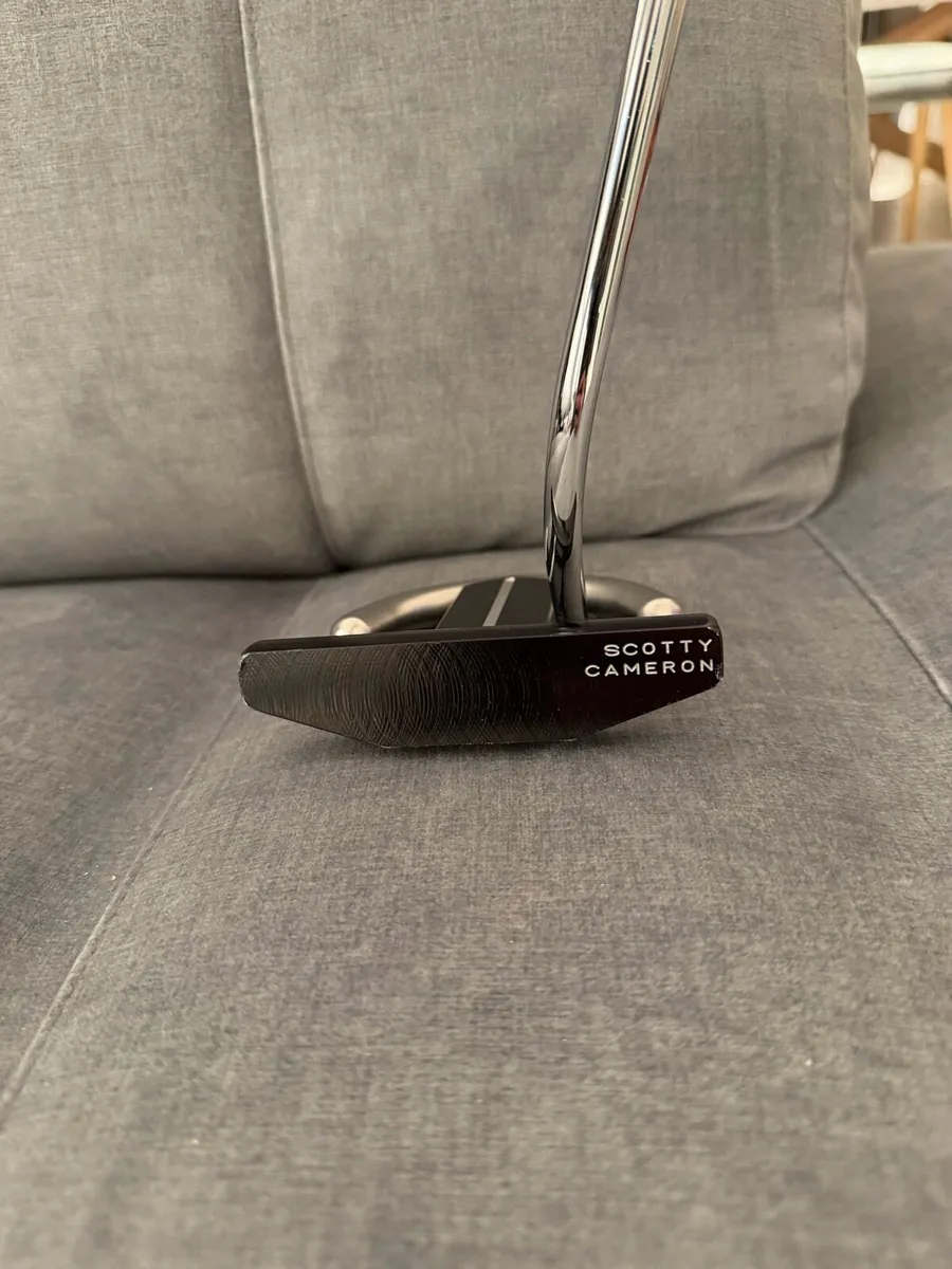 Scotty Cameron Futura Phantom - Image 3