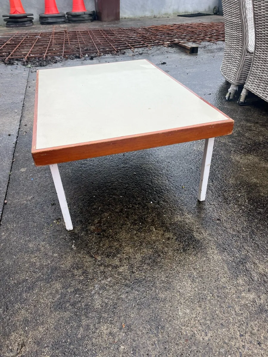 Coffee table - Image 2