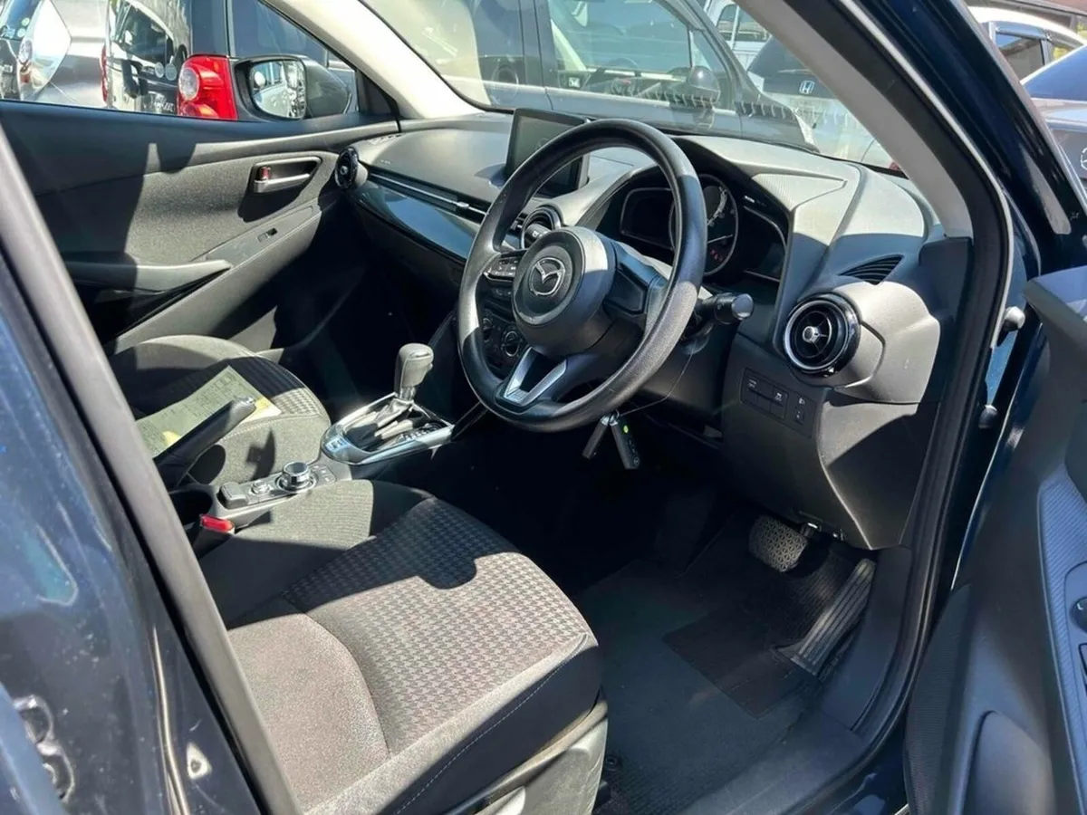 Mazda Demio 1.3 AUTOMATIC - PUSH BUTTON STOP/START - Image 3