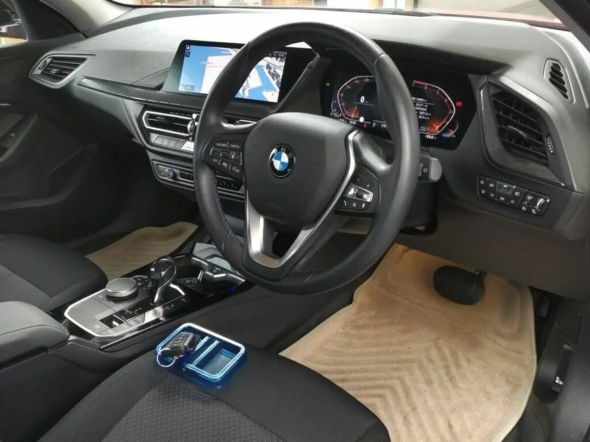 BMW 1-Series FACTORY ALLOYS - BLACK TRIM - ELECTRI - Image 3