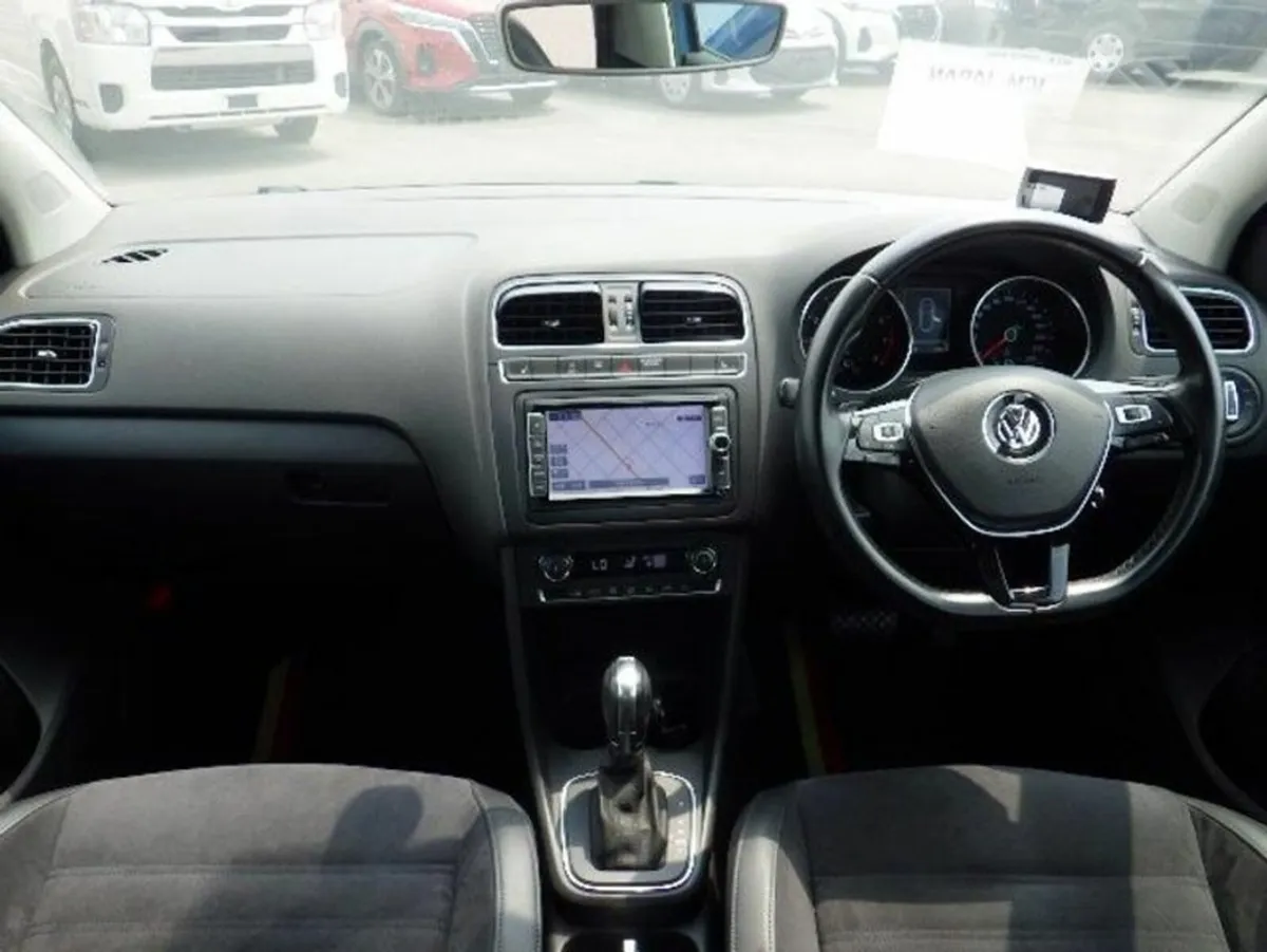 Volkswagen Polo TSI HighLine Mystar - Image 3