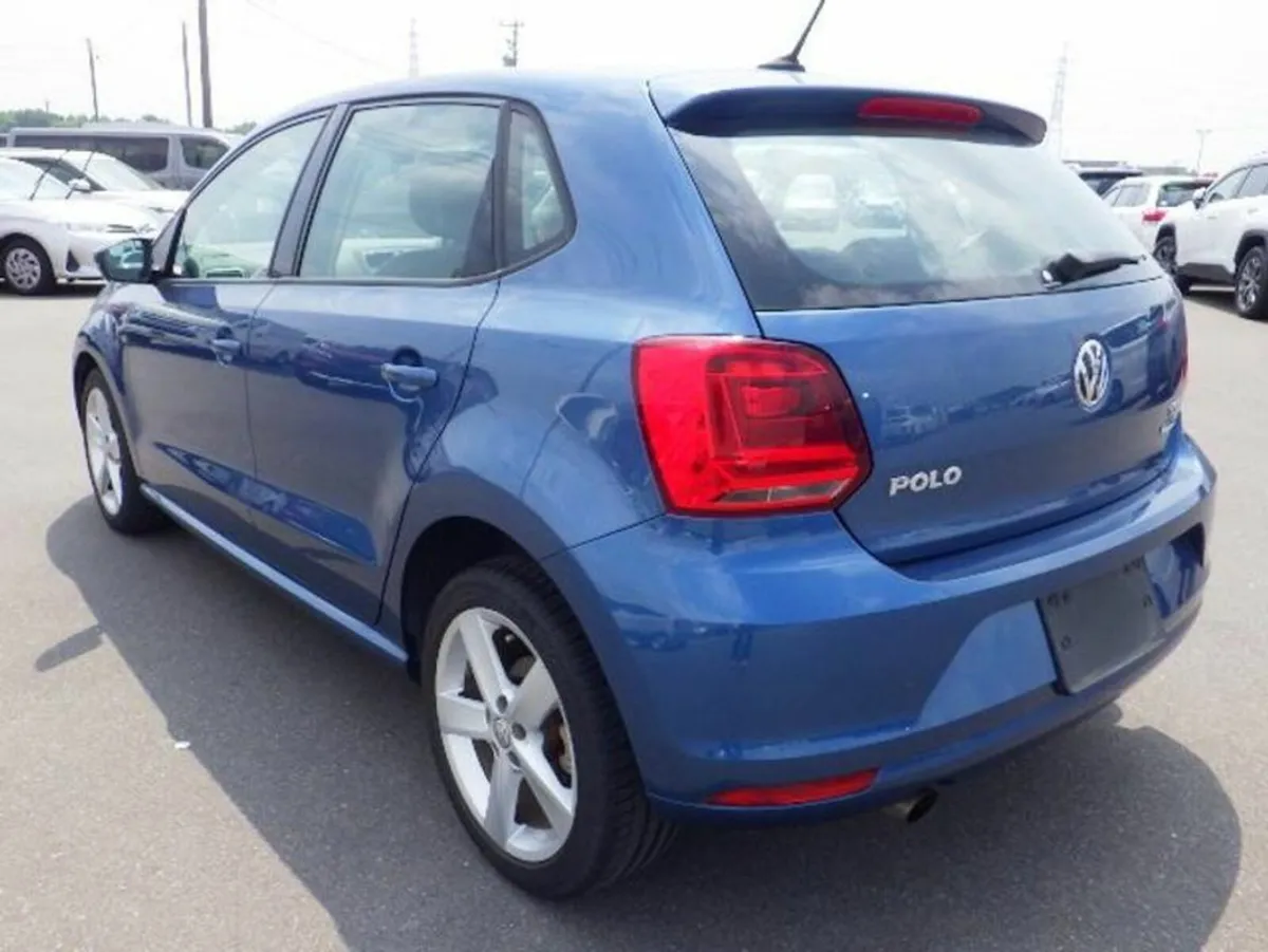 Volkswagen Polo TSI HighLine Mystar - Image 4