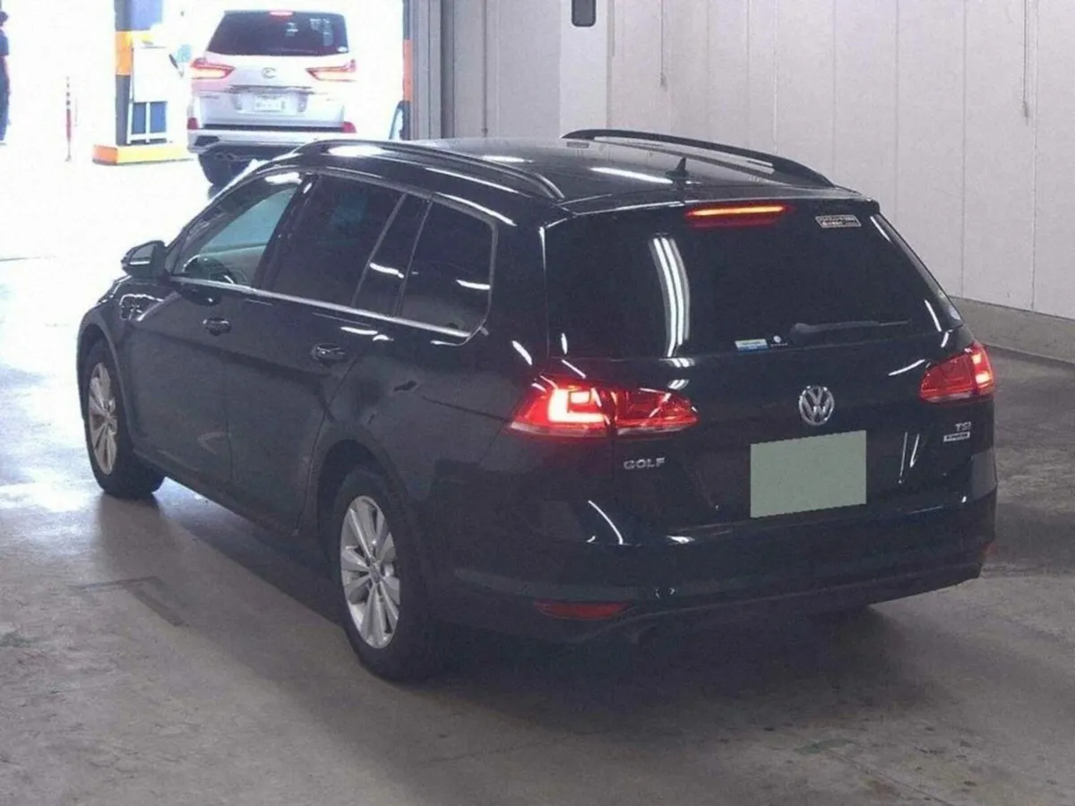 Volkswagen Golf STANDARD - TSI COMFORT LINE - FACT - Image 2