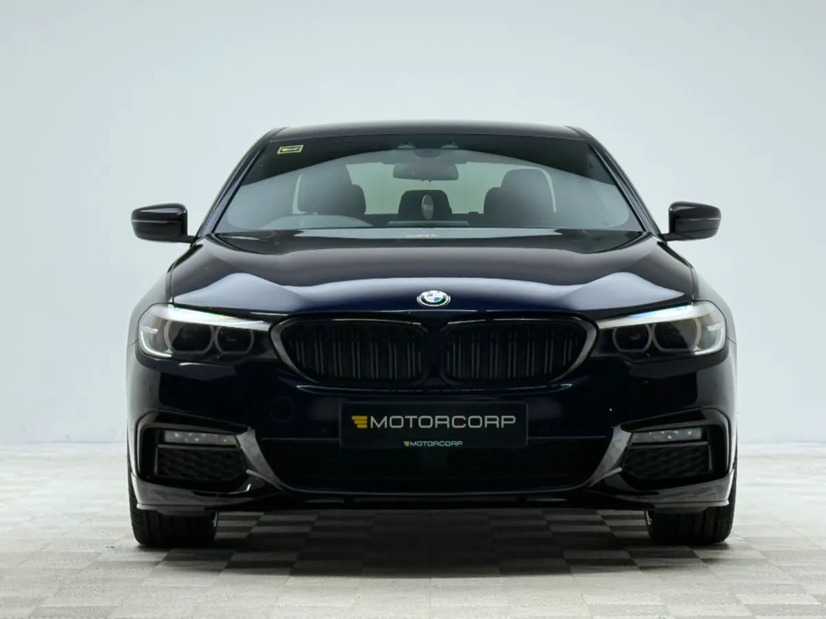 BMW 5-Series 530E M SPORT - Image 2