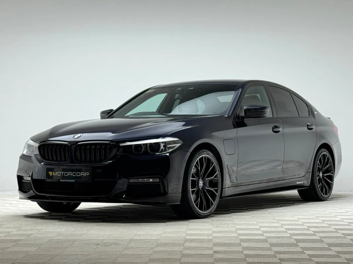 BMW 5-Series 530E M SPORT - Image 3