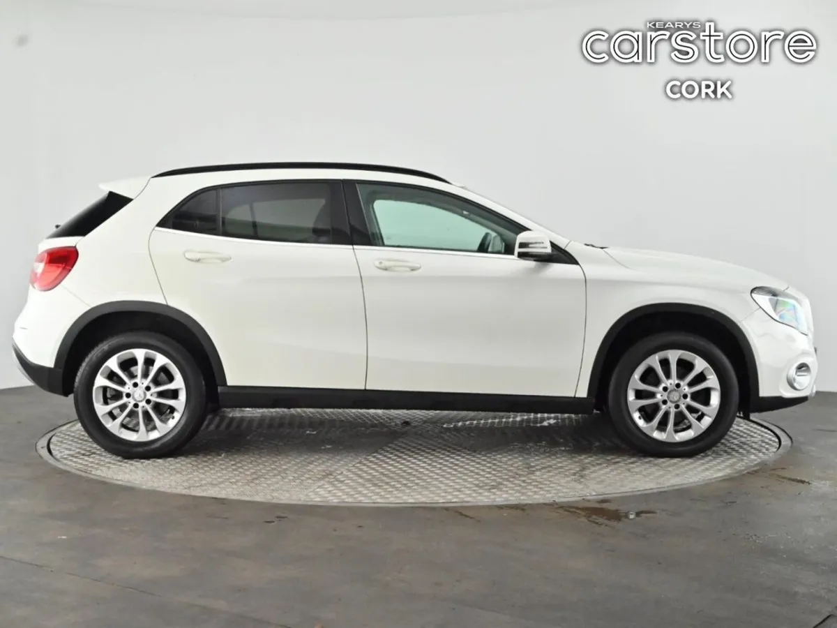 Mercedes-Benz GLA GLA 200 CDI STYLE - Image 2