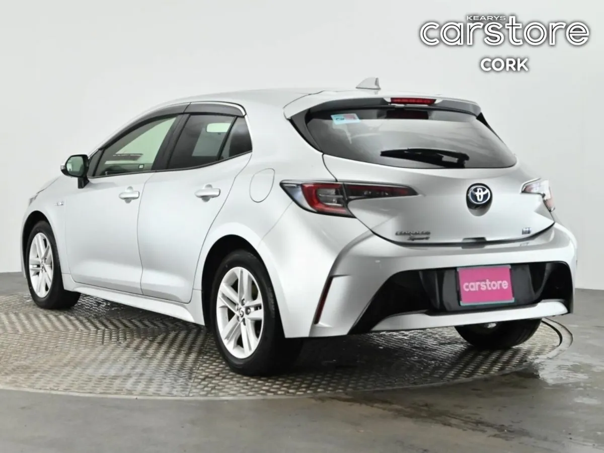 Toyota Corolla 1.8 Hybrid Auto - Image 3