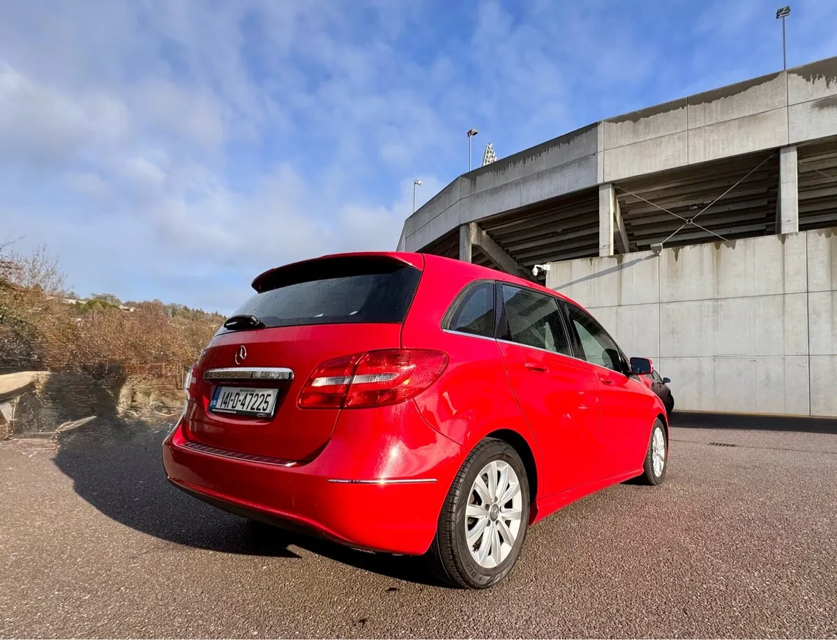 65k KM I B-Class 2014 I 1.6 Petrol l Automatic - Image 4