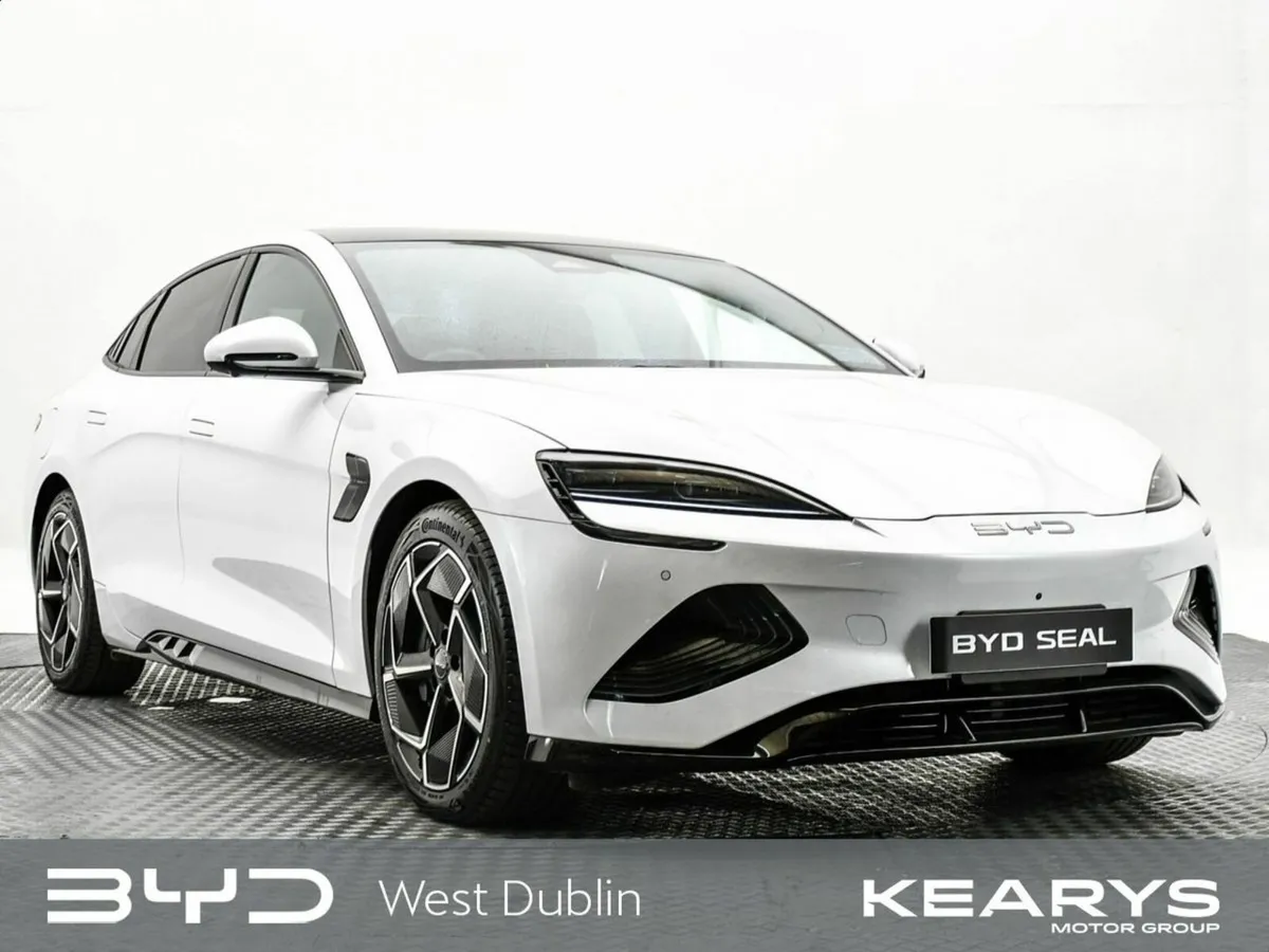 BYD SEAL Order your 261 Seal RWD Design White toda - Image 1