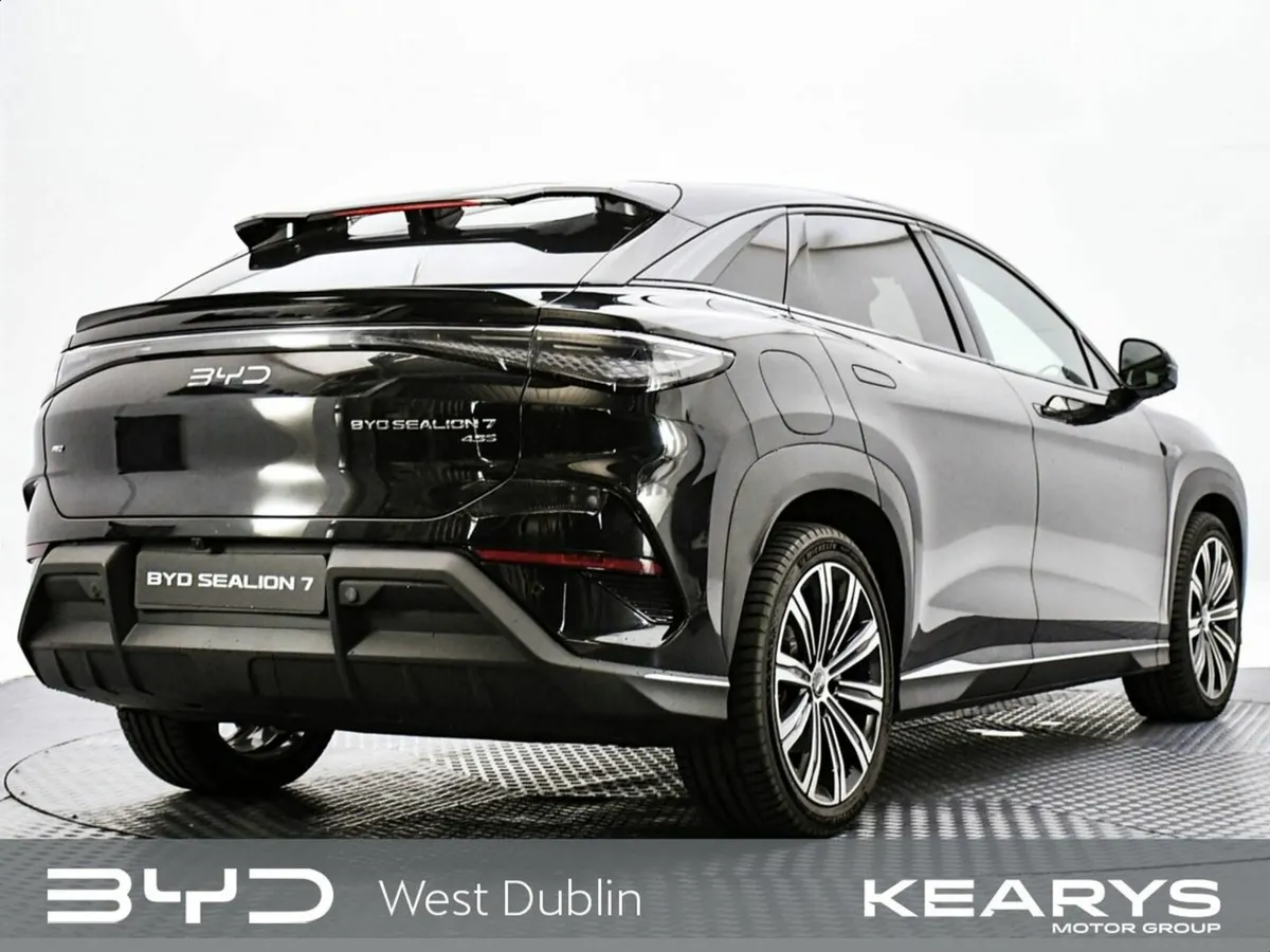 BYD SEALION 7 Order your 261 Sealion 7 Comfort Bla - Image 3