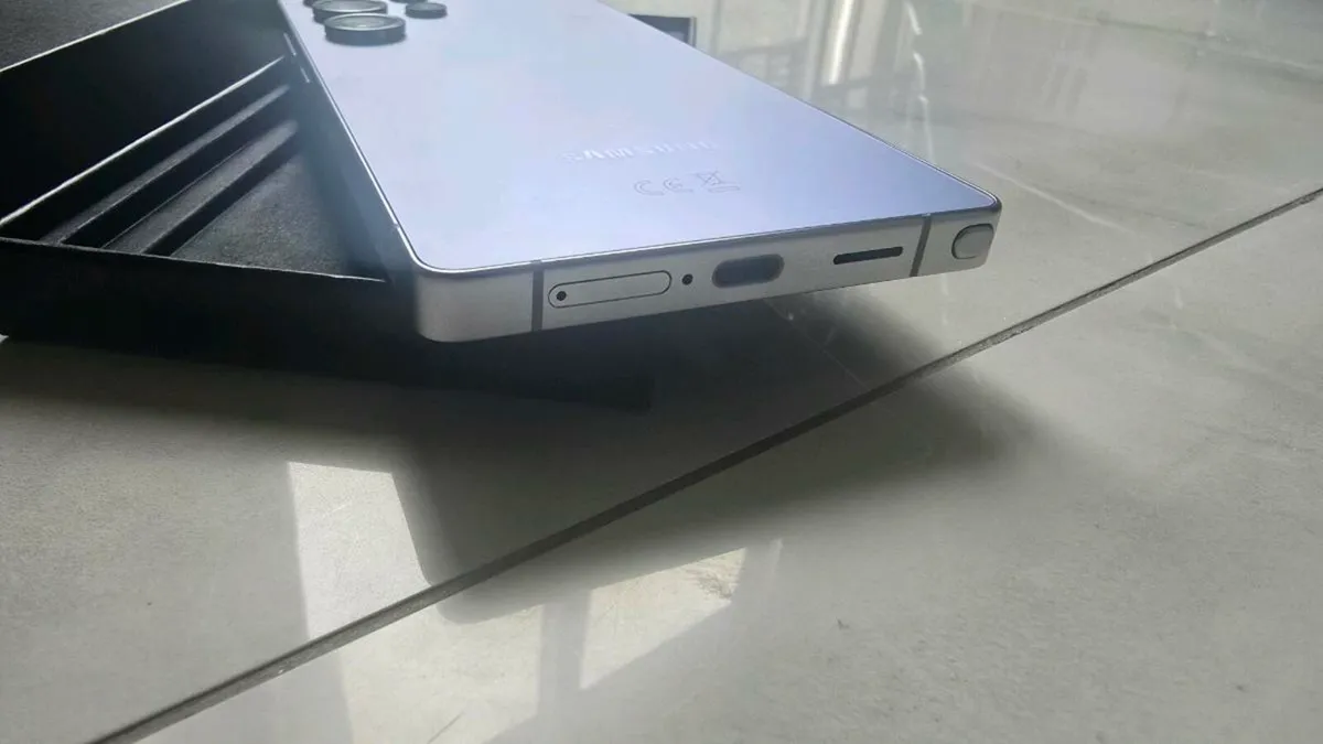 Samsung S25 Ultra 1TB - Image 4