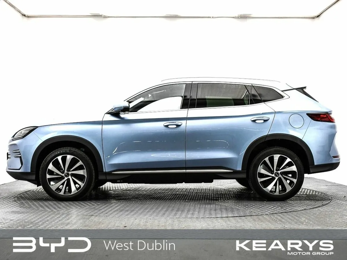 BYD SEAL U Order your 261 Seal U Design Blue today - Image 4