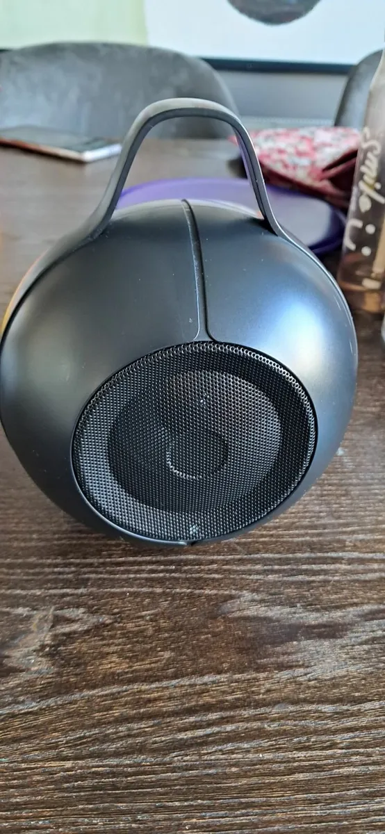 Amazon 2000 W Portable Bluetooth speaker - Image 2