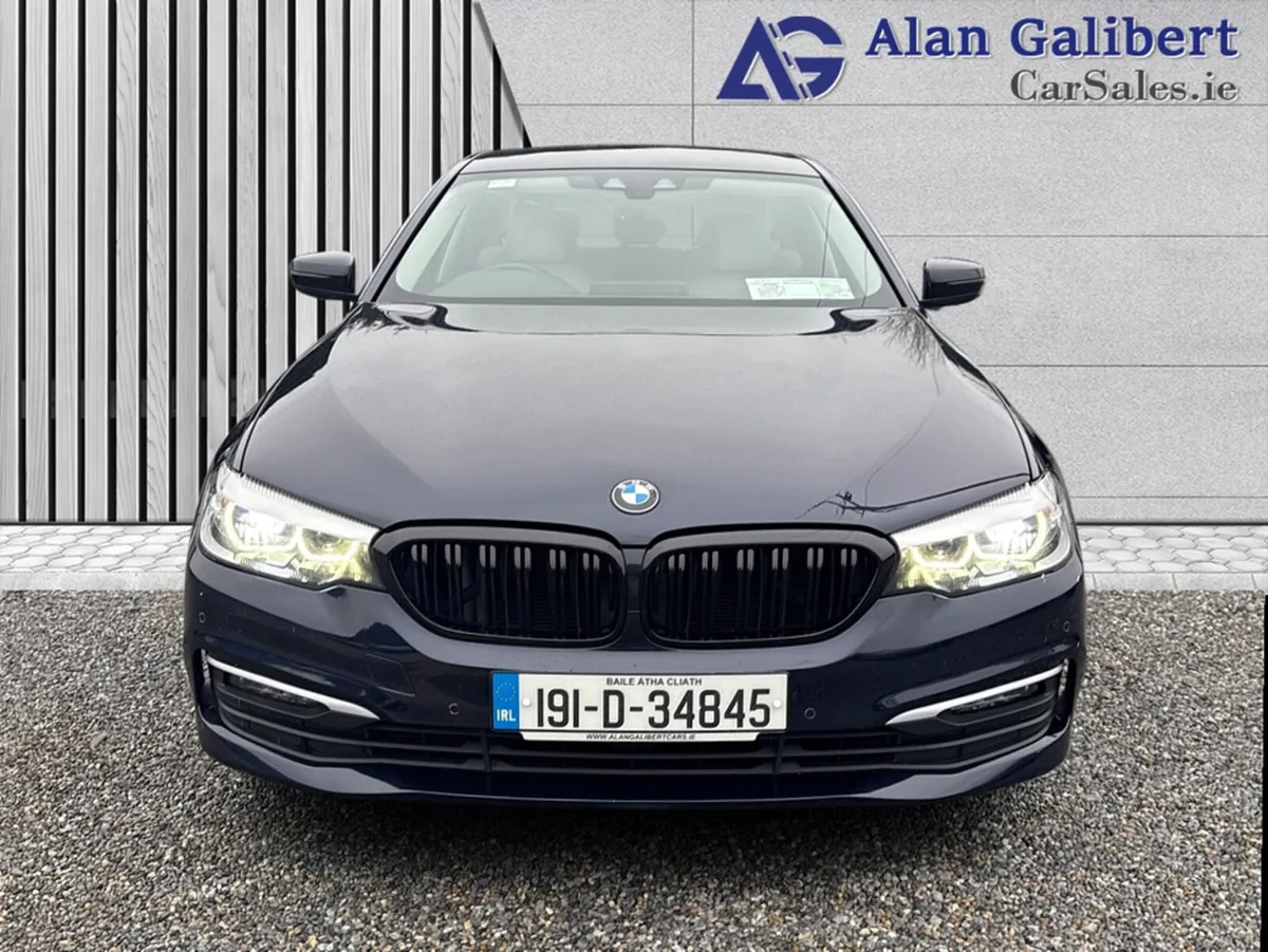 BMW 5-Series 520 D AUTO SE Full Leather - Image 4