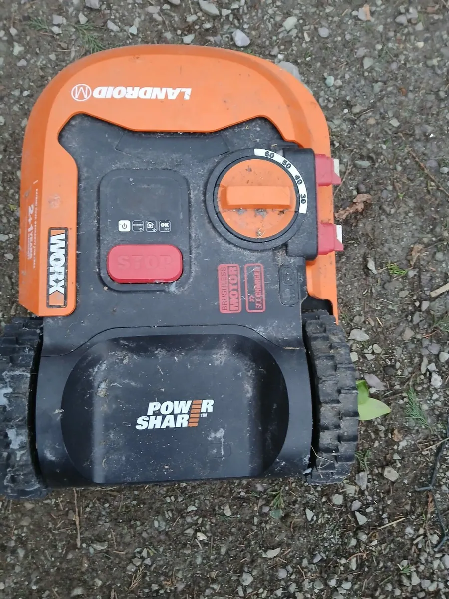 Robot mower for parts - Image 1