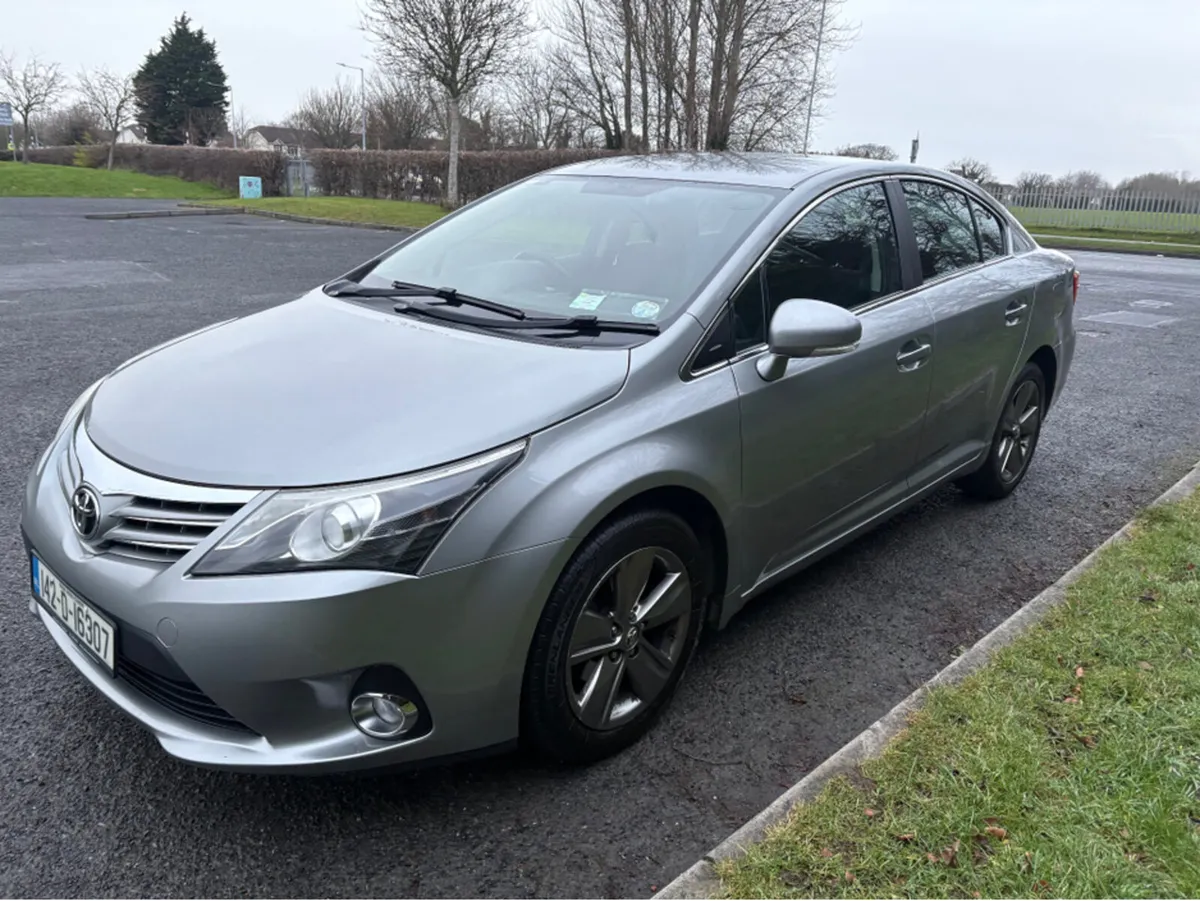 Toyota Avensis 2.0 D-4D AURA 4DR - Image 2