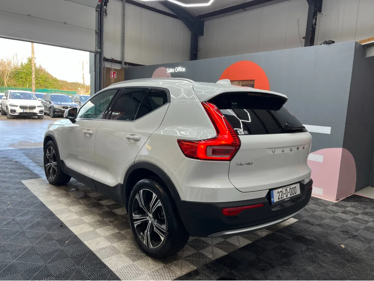 Volvo XC40 €36950! 2022 VOLVO XC40 RECHARGE PLUG-I - Image 4