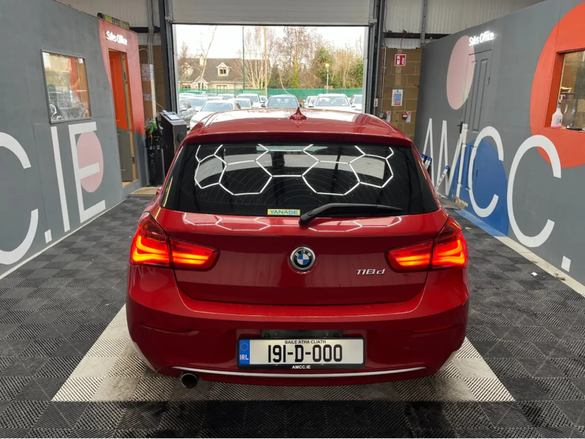 BMW 1-Series €18950! 2019 BMW 118D 1 SERIES AUTOMA - Image 3