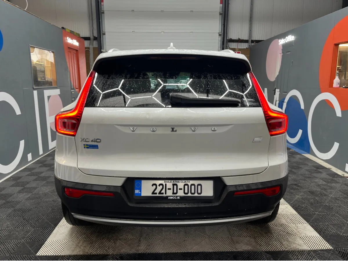 Volvo XC40 €35950! 2022 VOLVO XC40 T5 RECHARGE PLU - Image 3