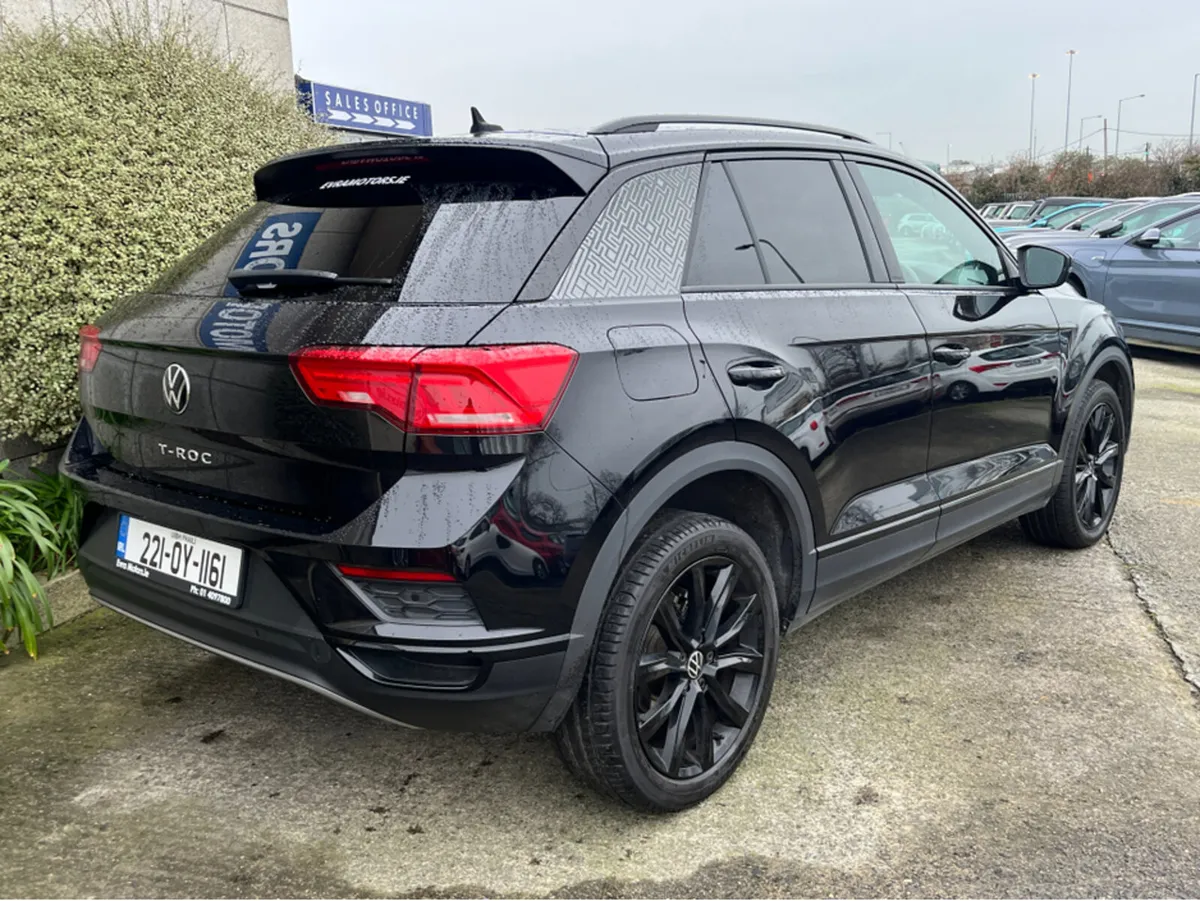 Volkswagen T-Roc STYLE BLACK EDITION AUTOMATIC 2.0 - Image 4