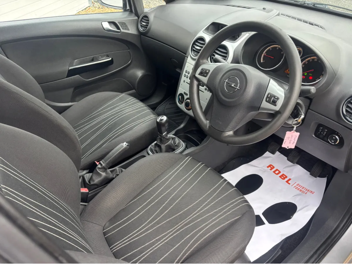 Opel Corsa SC 1.3 CDTI 75PS EURO 5 5DR - Image 4