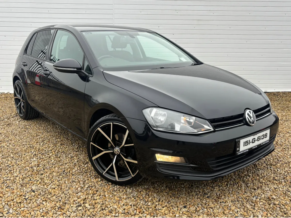 Volkswagen Golf 1.6 TDI MATCH BLUEMOTION 105PS 5 5 - Image 1
