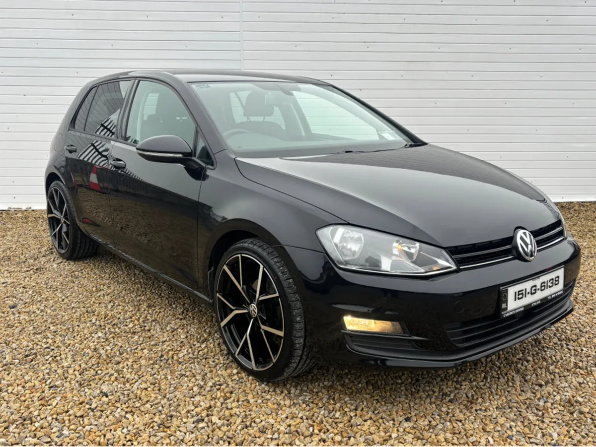 Volkswagen Golf 1.6 TDI MATCH BLUEMOTION 105PS 5 5 - Image 2