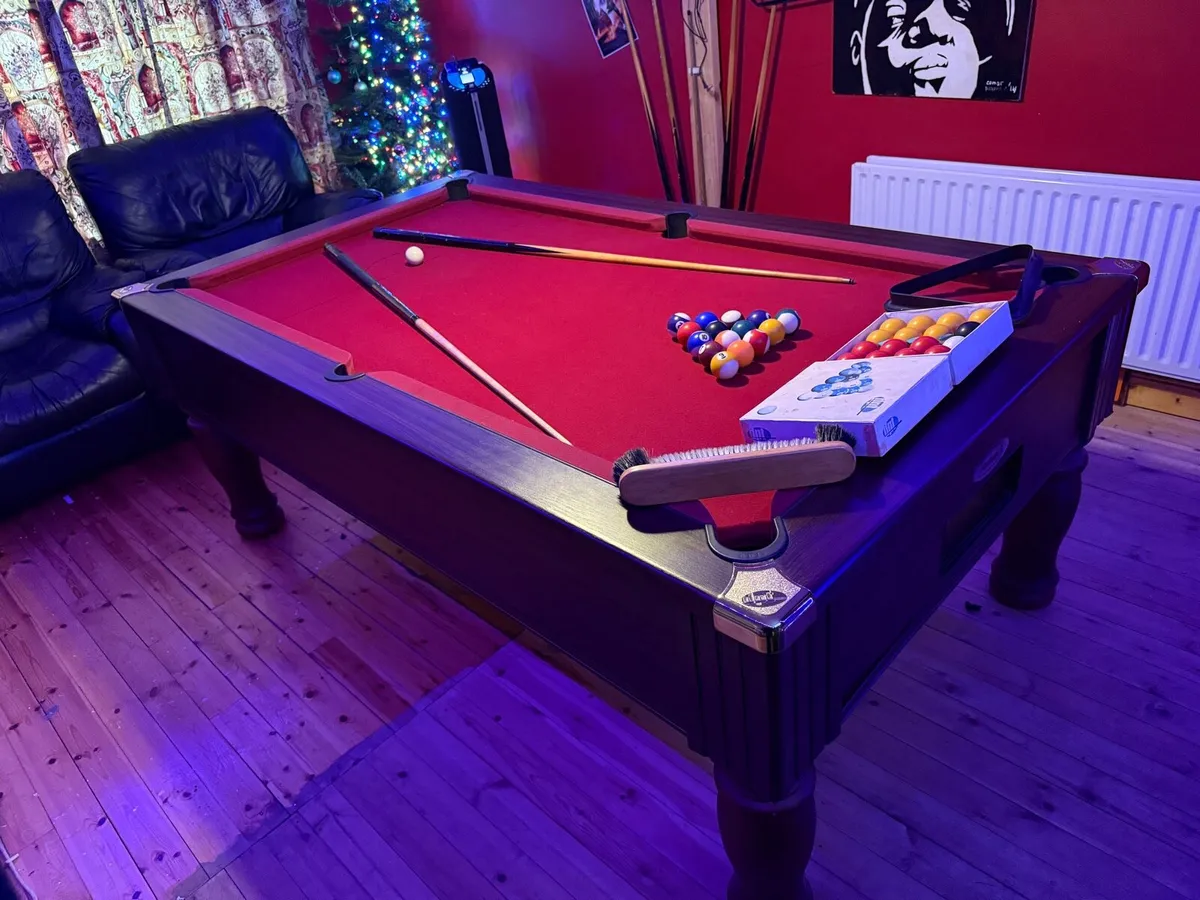 Monarch Slate Pool Table - Like New - Plus Extras - Image 3