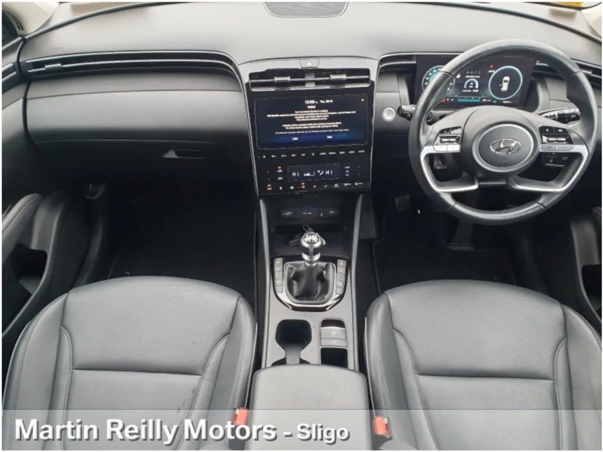 Hyundai Tucson 1.6 Executive Plus - Image 2