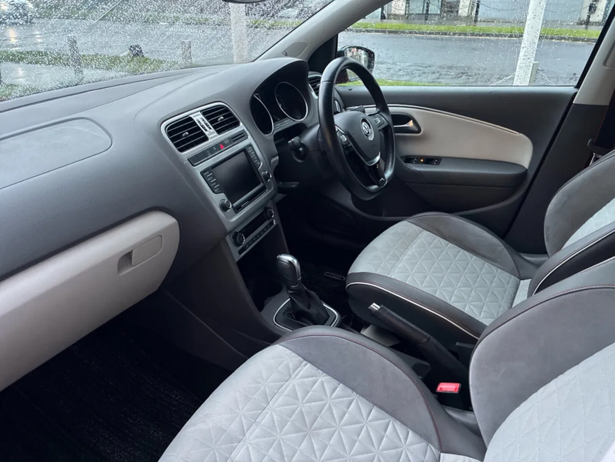 Volkswagen Polo 1.2L petrol Automatic TSI *Beats E - Image 3